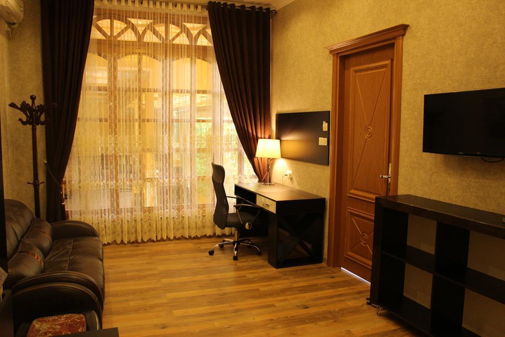 Atlas B&B Hotel Dushanbe Exterior foto